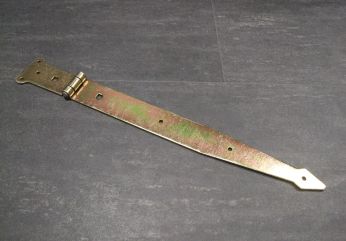 Werfgehänge 400x101x63x3,6 mm, 

mit vernieteten Stift, gelb verzinkt, 315399

