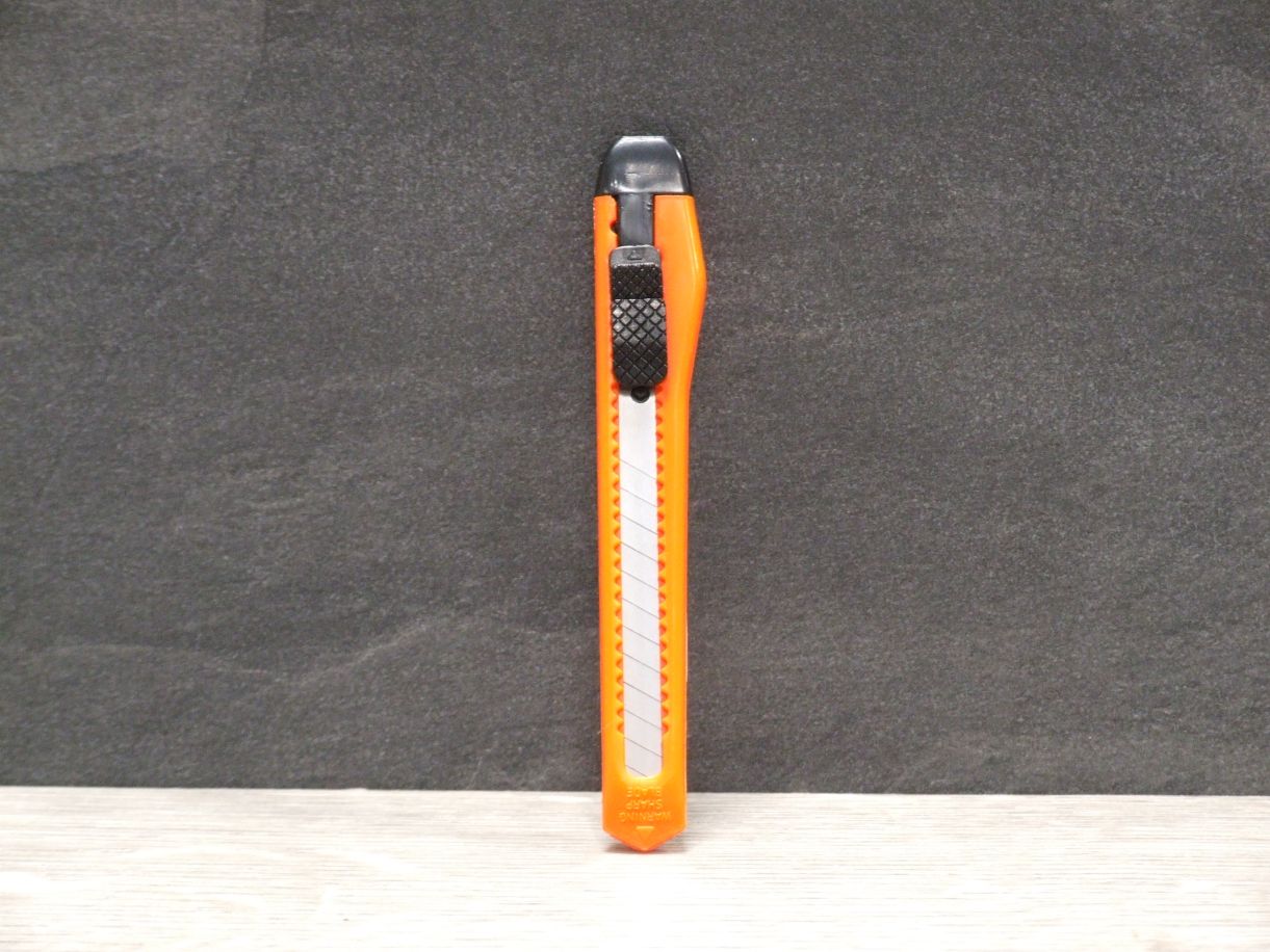 Cutter Messer mit Arretierung, orange, klein, 30470

