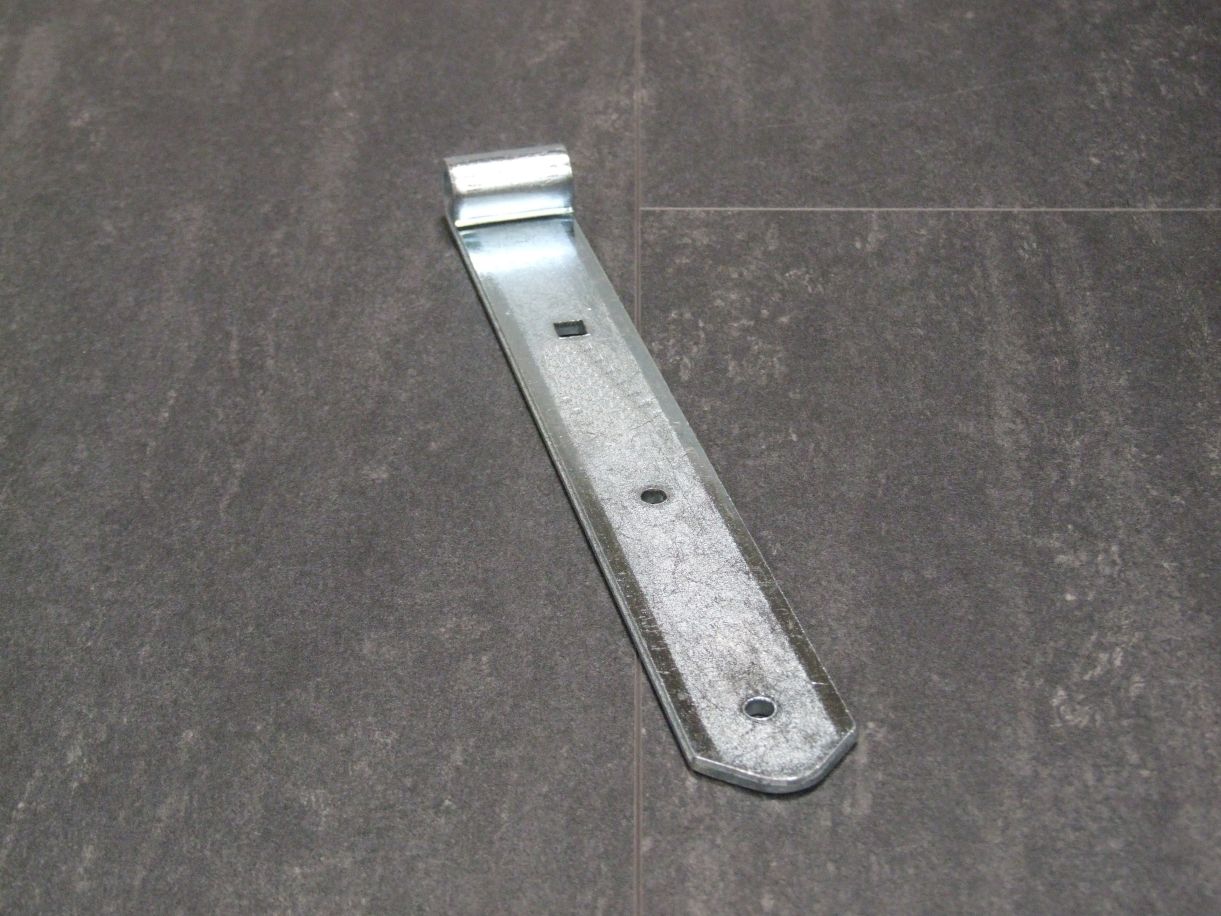 Ladenband gerade 300x40 mm,

Dorn 13 mm, verzinkt, 313807

