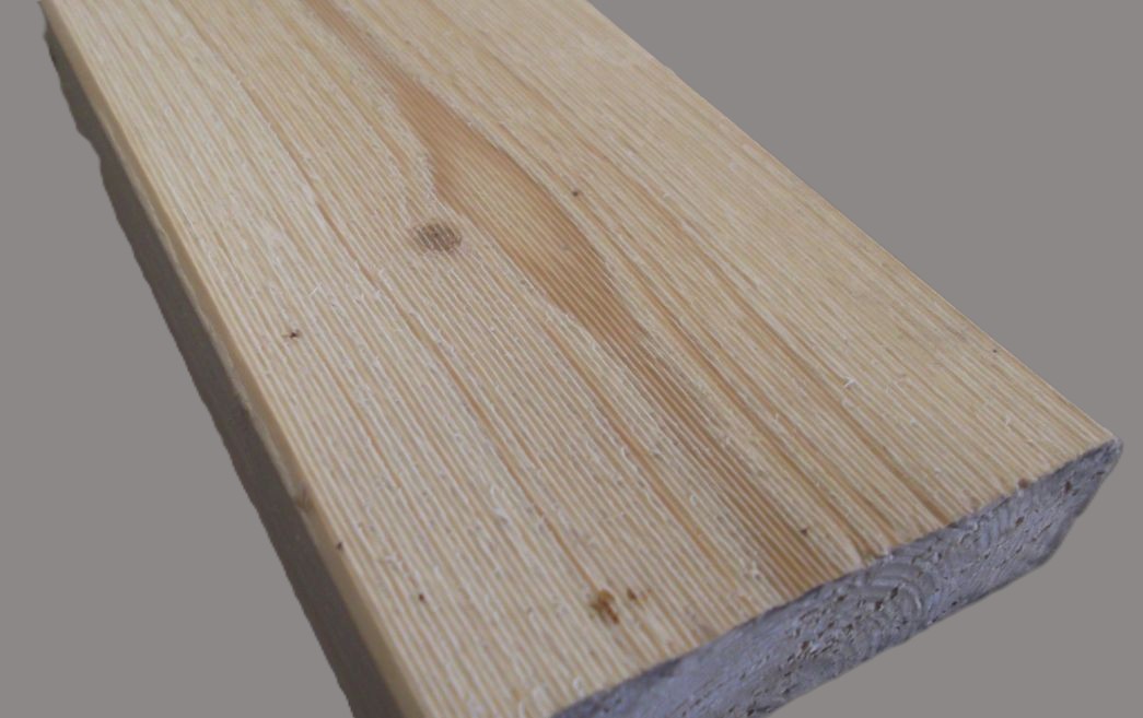Glattkantbrett Fichte roh 21x68 mm 

sf hobelfallend, 1 Breitseite gesägt, 

3 Seiten gehobelt, 4 Fasen

Länge: 5,40 m

