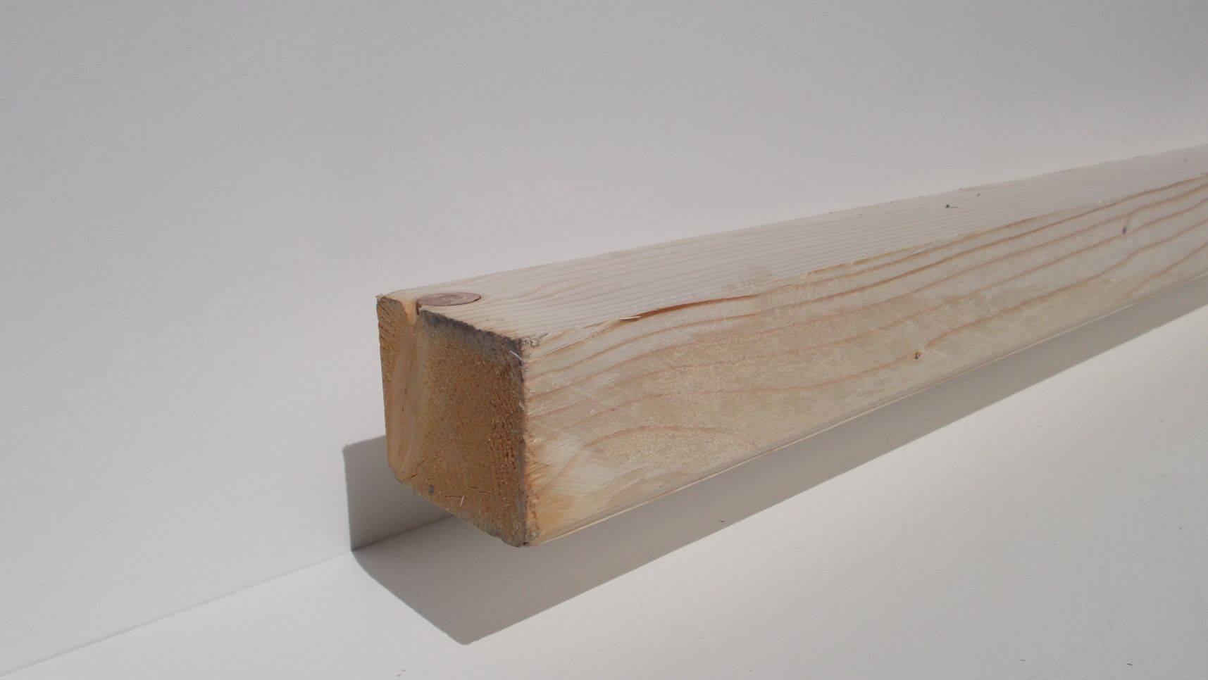 Konstruktionsholz Fichte NSi, S10/C24

60x80mm, gehobelt,gefast, für den

nichtsichtbaren Bereich, (nach CE EN 15497:2014) 

