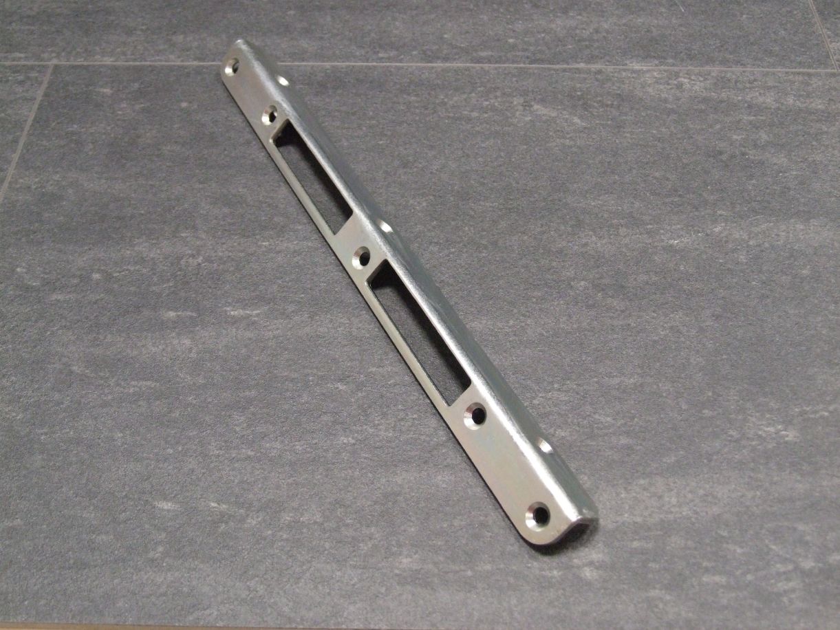 Winkelschließblech 3x20x20x280 mm rund, 

verzinkt, 11-80003-0008

