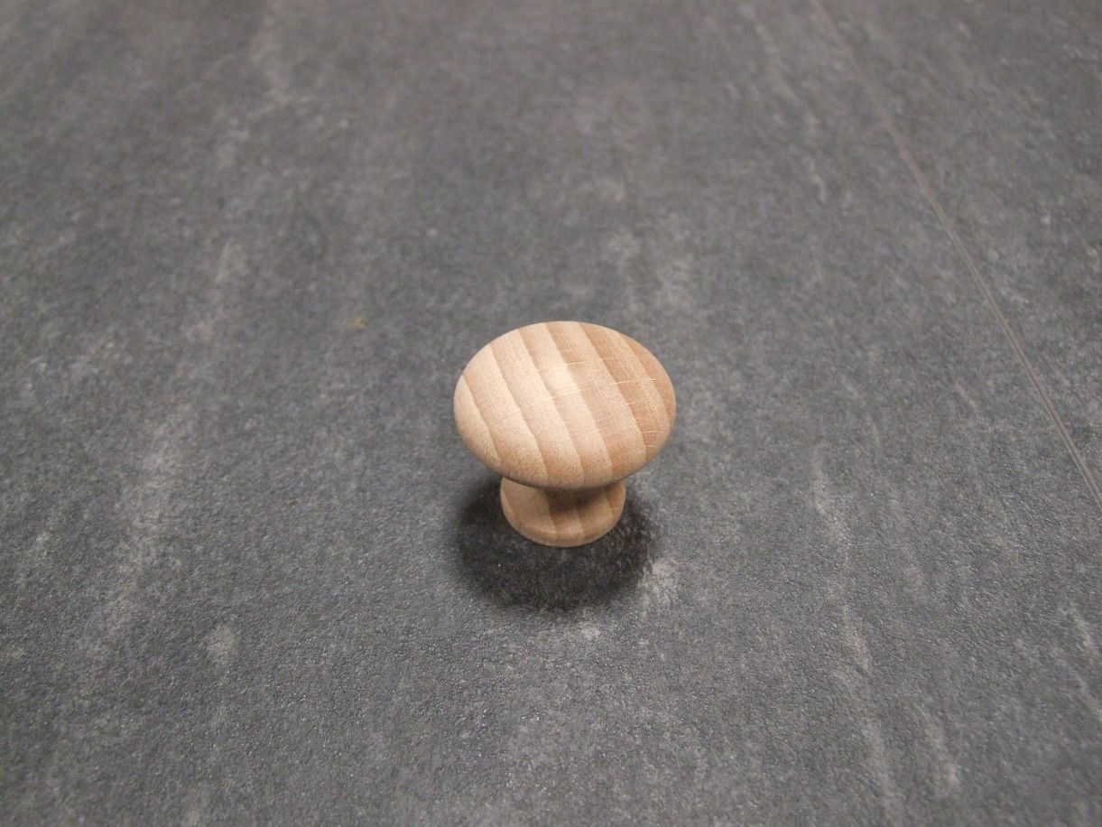 Möbelknopf Buche natur 33x29mm; 196.74.303

