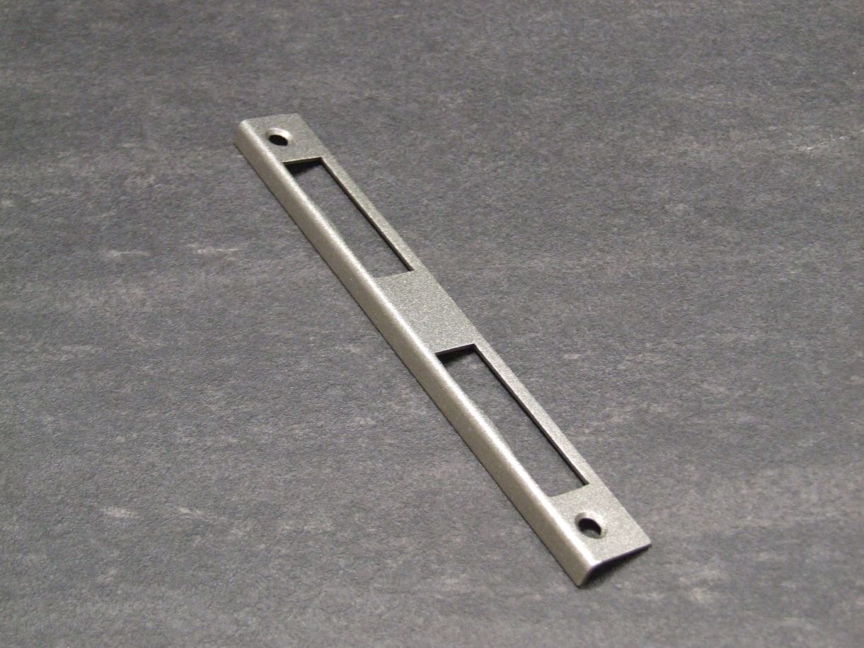 Schließblech 1-N, 8x20x170, 72 mm, 

silberfarbig

