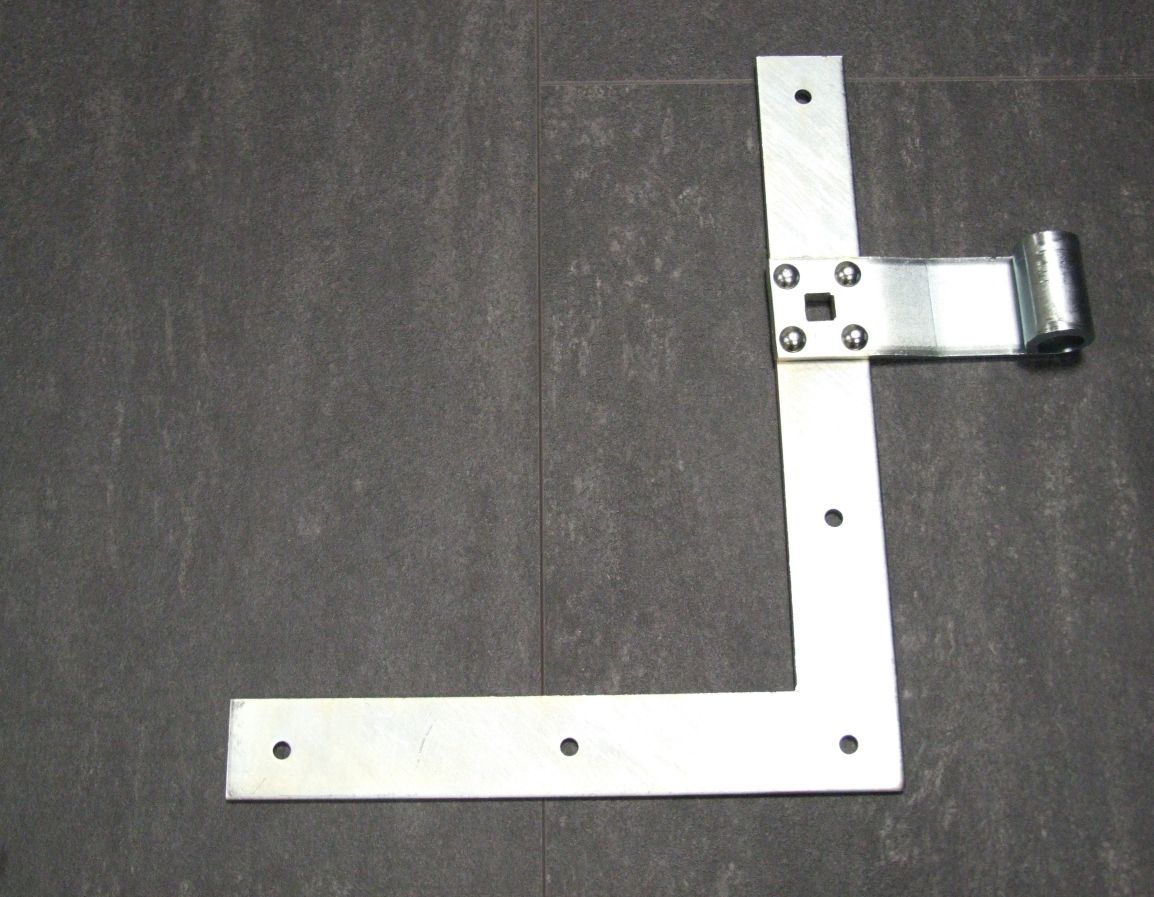 Fensterladen-Winkelband 250x200 mm, 

Dorn 13 mm, oben, hellverzinkt, 313326

