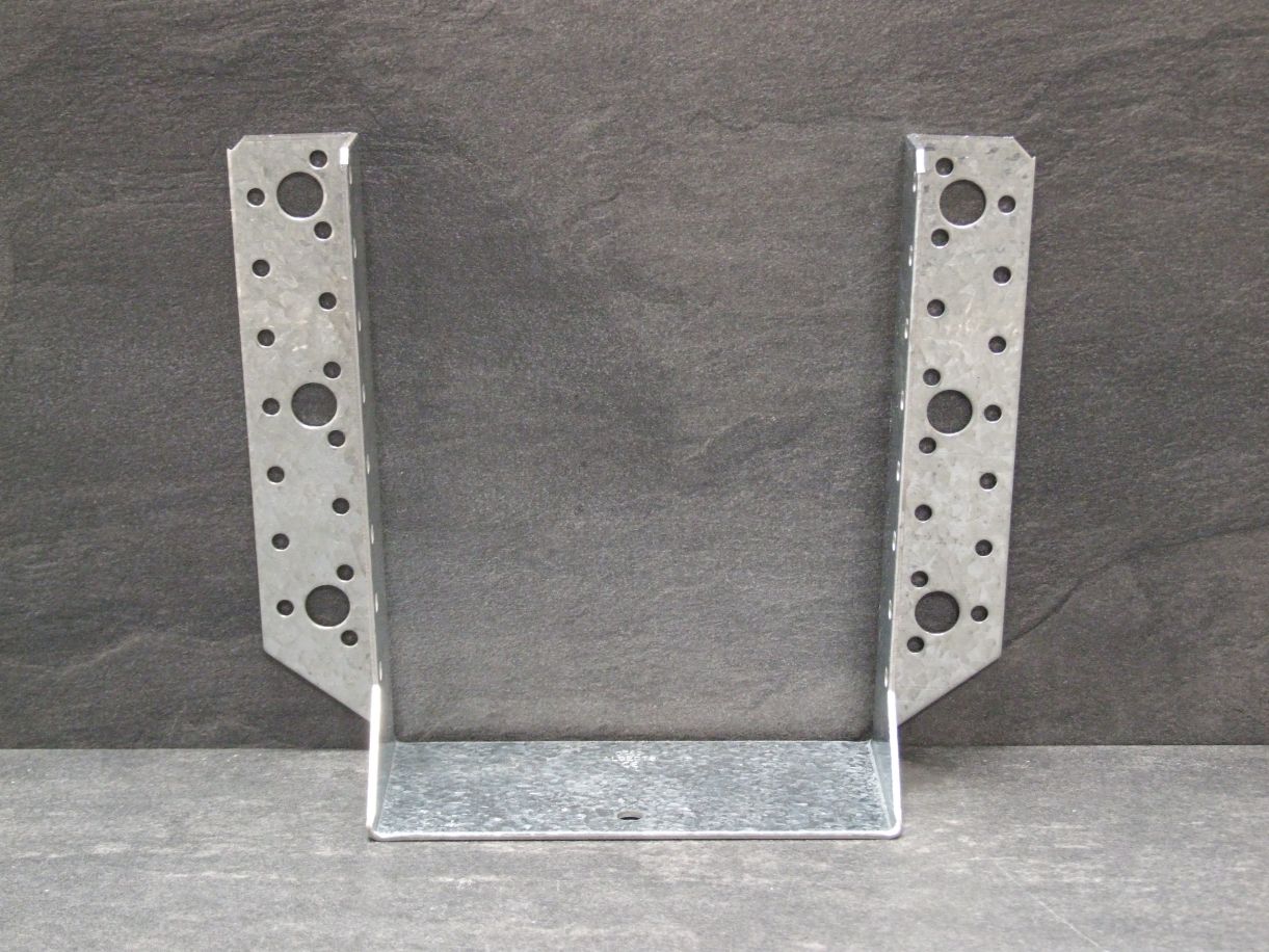 Balkenschuh Typ A 140x180x2 mm, 

sendzimirverzinkt, CE-Kennzeichnung, 335946

