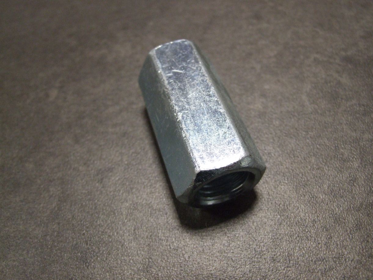 Verbindungsmuffe sechskant M16x50 mm


