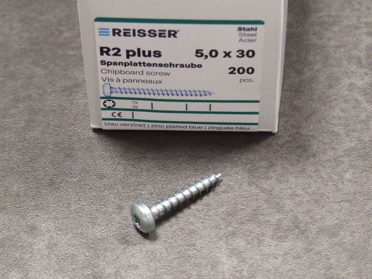 Pan-Head Spanplattenschraube R2 plus TORX, 

5x30 mm, VG, TX 25, blauverzinkt, 544146

