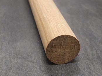 Handlauf Ø 40 mm, Eiche roh, Enden gerade gesägt, ohne Dübelbohrung, L=2,00 m

