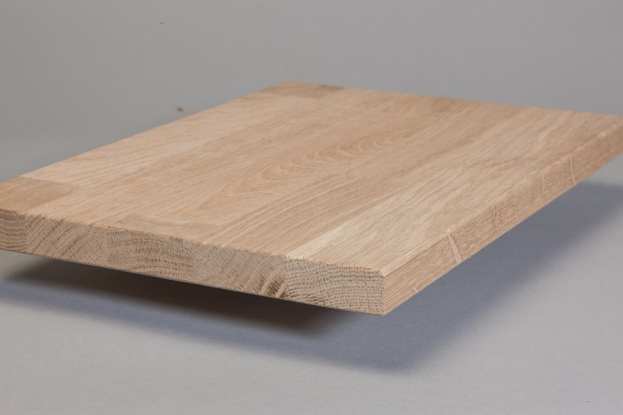 18mm Leimholzplatte Eiche, 1-Schicht

800x300mm, keilgez. Lamellen

