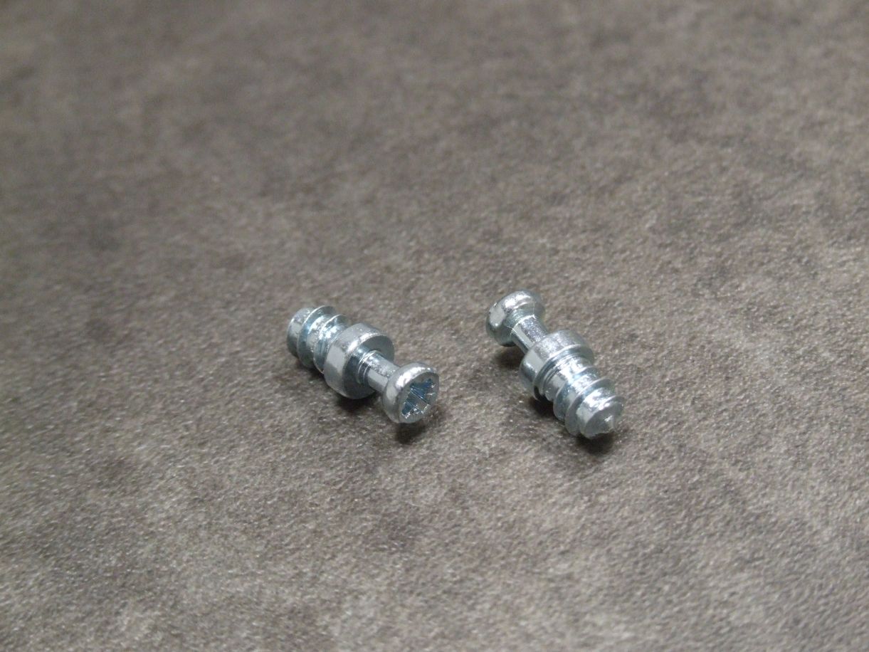 Hettich Einschraubdübel DU 322, 

für VB 35, 6,7 mm; vernickelt, 64872

