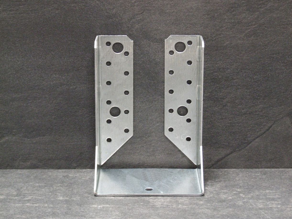 Balkenschuh Typ B 100x140x2 mm, 

sendzimirverzinkt, CE-Kennzeichnung, 336769

