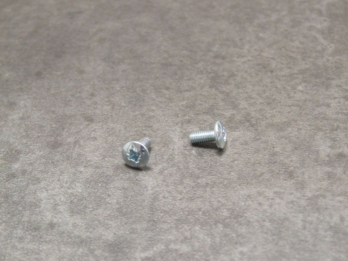 Gewindeschraube M 4 x 9 mm, 

verzinkt, 0079527



