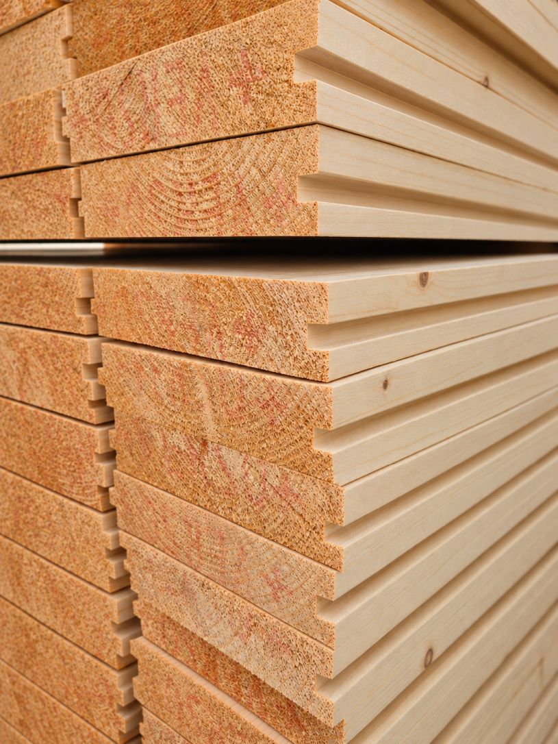 Nord. Fichte Rauspund Sexta+ 34x146 mm

techn. getrocknet ca. 18%, 1-seitig gehobelt, 

rückseitig egalisiert, N+F, Länge: 4,50 m

