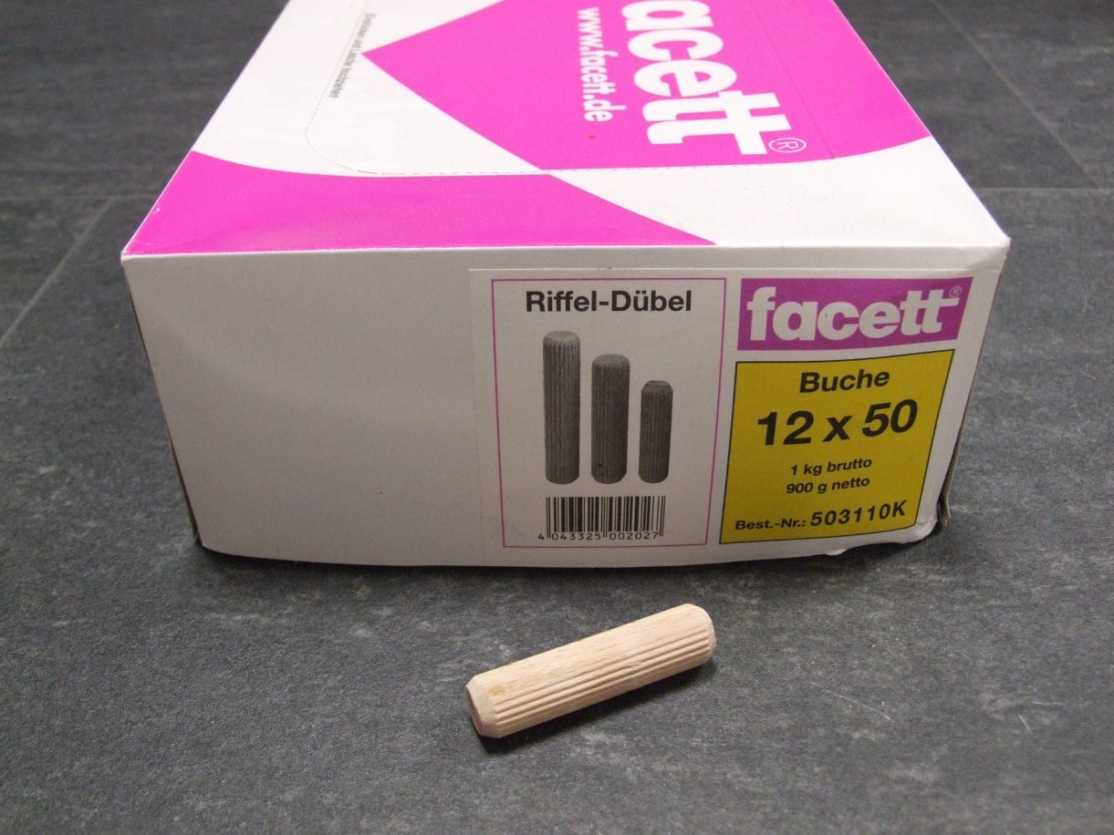 Holzdübel geriffelt, 12x50 mm, Buche, 

900 g Nettoeinwaage/Karton, 503110

