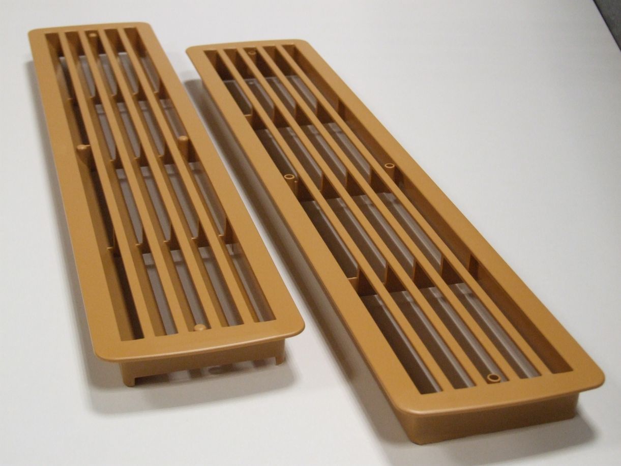 Entlüftungsgitter 2-teilig, 457x92(433x77) mm, 

Kunststoff buchefarben HJ90206

