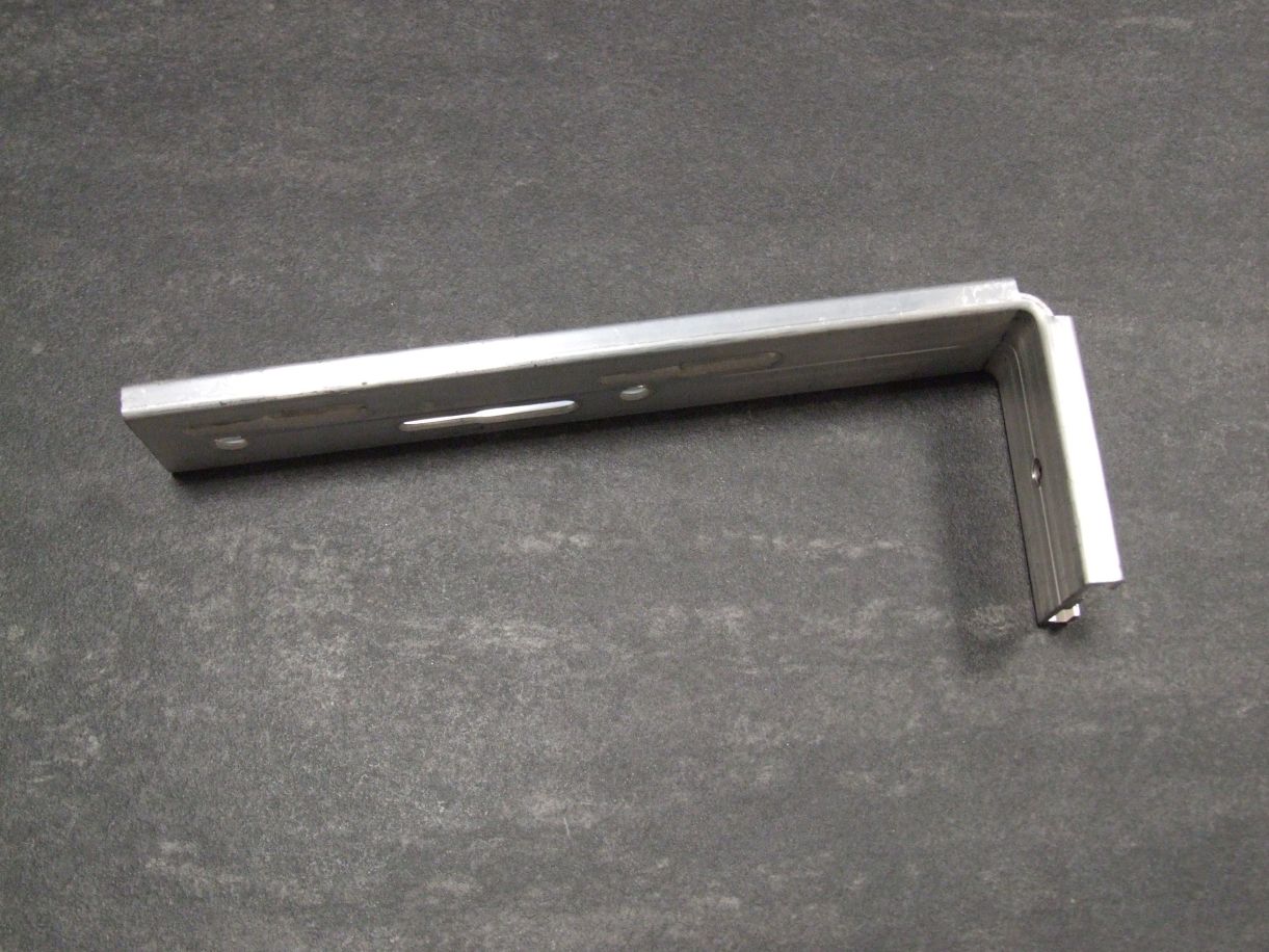 Fensterbankhalter Unterteil RV 4/40/25 

für Fensterbänke GS40 und GS25

