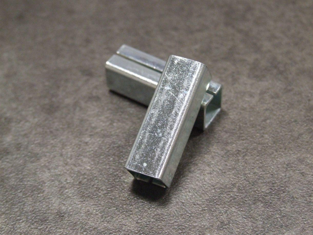 Aufsteckhülsen 8 auf 10 mm,

L= ca. 30 mm; verzinkt, 05540810

