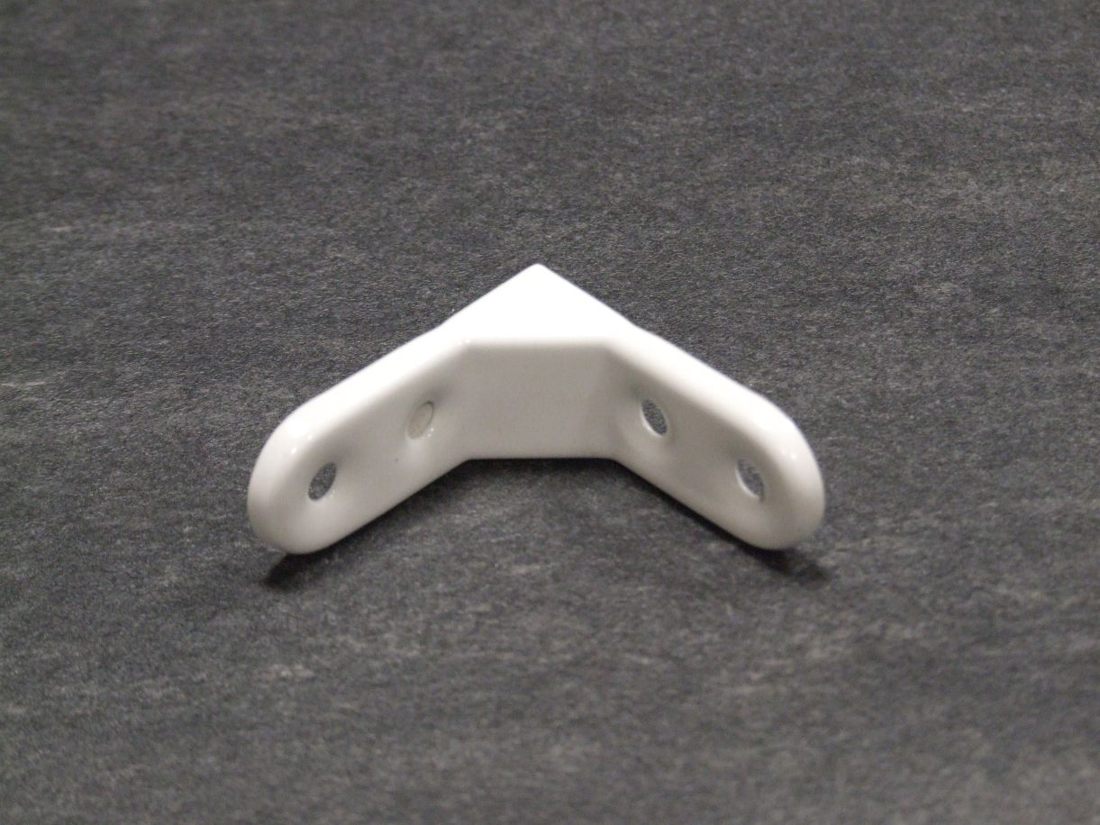 Zierwinkel geprägt, 50x50x20x1 mm, 

weiß kunststoffbeschichtet; 337230

