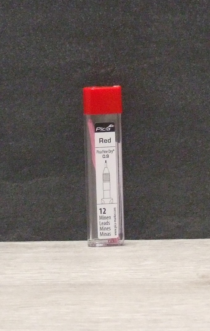 PICA Fine Dry Ersatzmine 0,9, 7031, rot, 

12 Stück/VE

