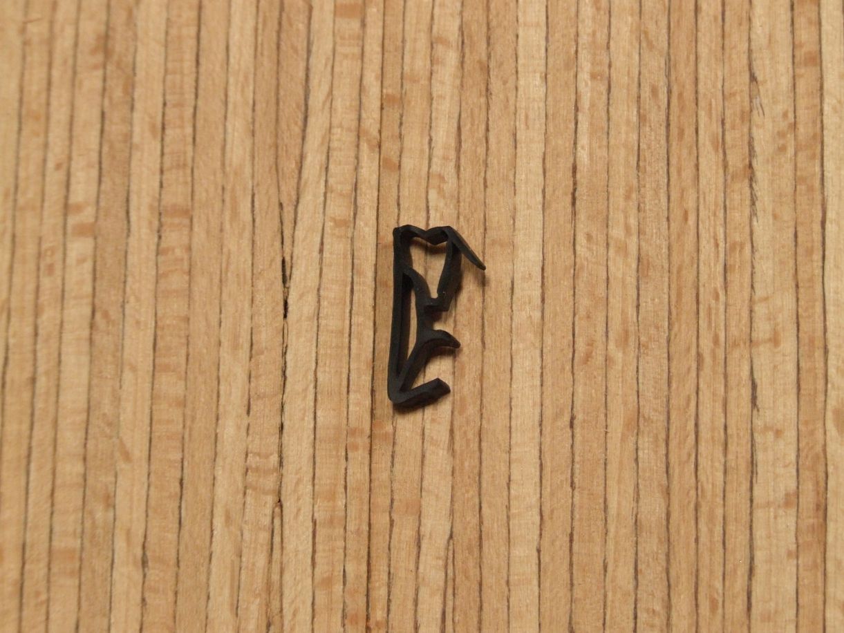 Dichtungsprofil RF 3, Falz 12 mm 

Nut 5 mm, schwarz, TPE

