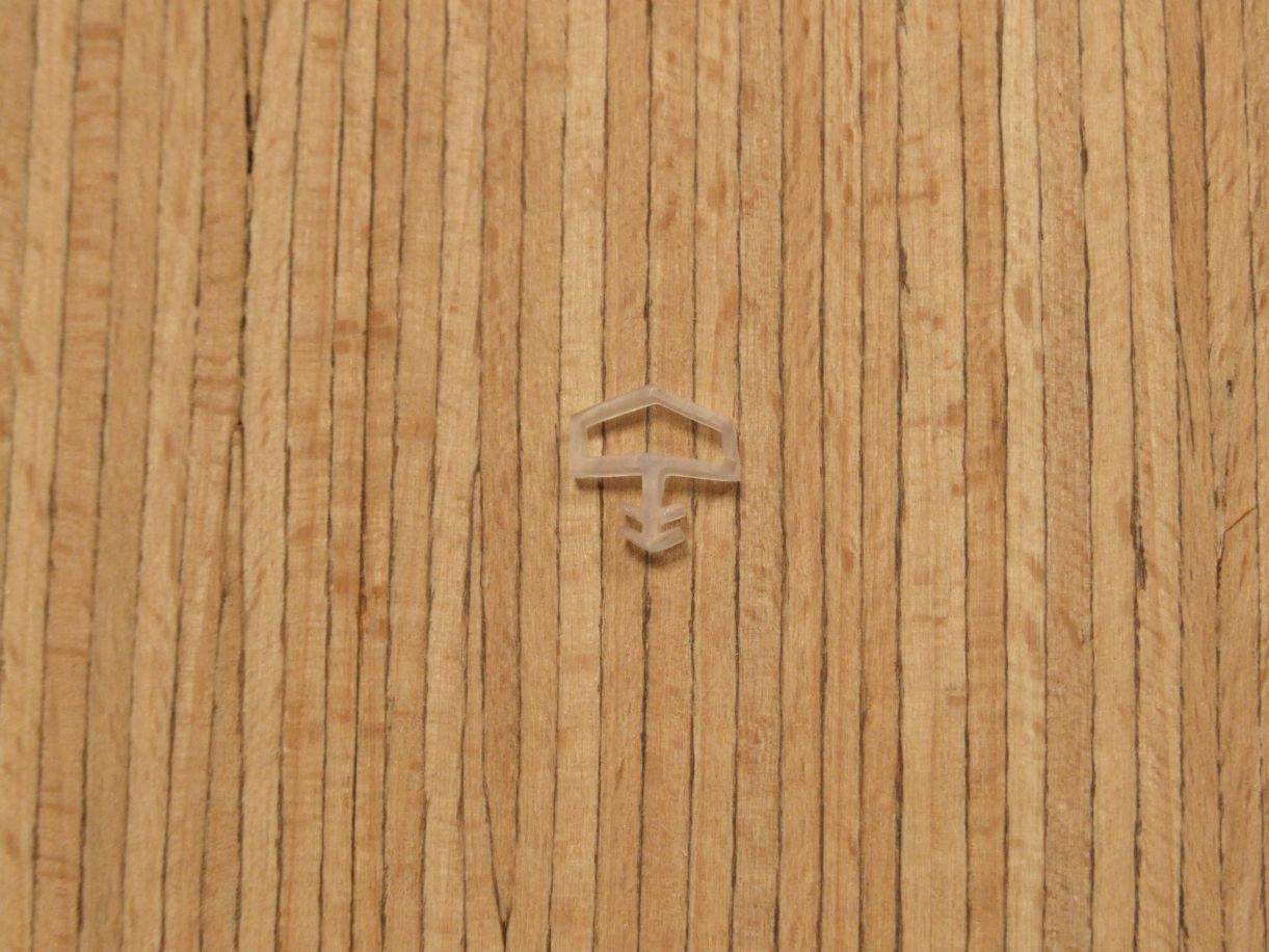 Dichtungsprofil S 680, Falz 12 mm, 

Nut 4 mm, transparent



