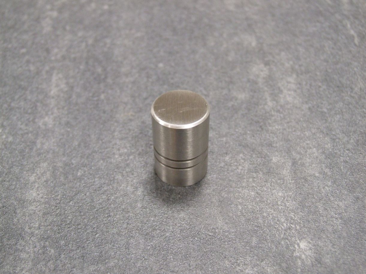 Möbelknopf 1659-18N1, Edelstahl,

Ø 18 mm, H= 26,5 mm

