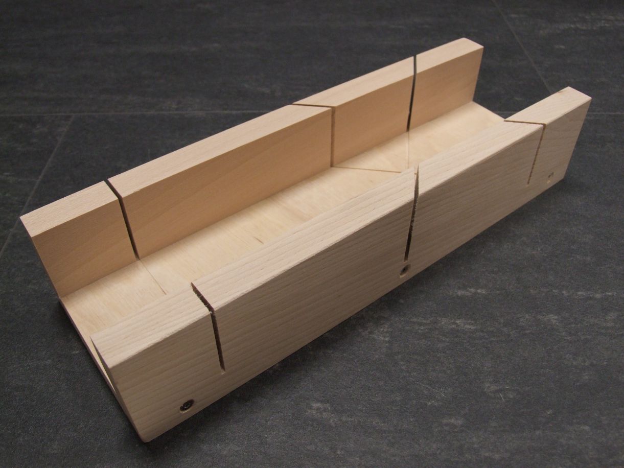Schneidlade 300x65x38 mm Buche

