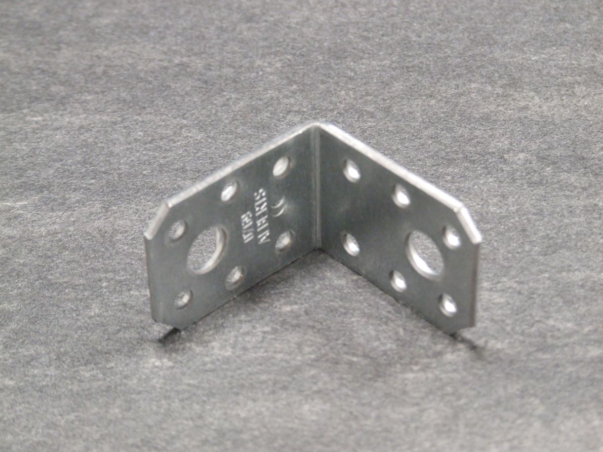 Winkel 50x50x35x2,5 mm, 

sendzimirverzinkt, 330309

