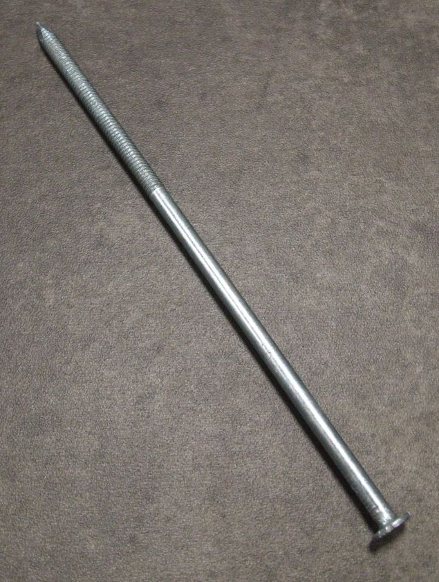 Sparrennägel mit Rillen 6x210 mm,

Stahl roh verzinkt, 340452

