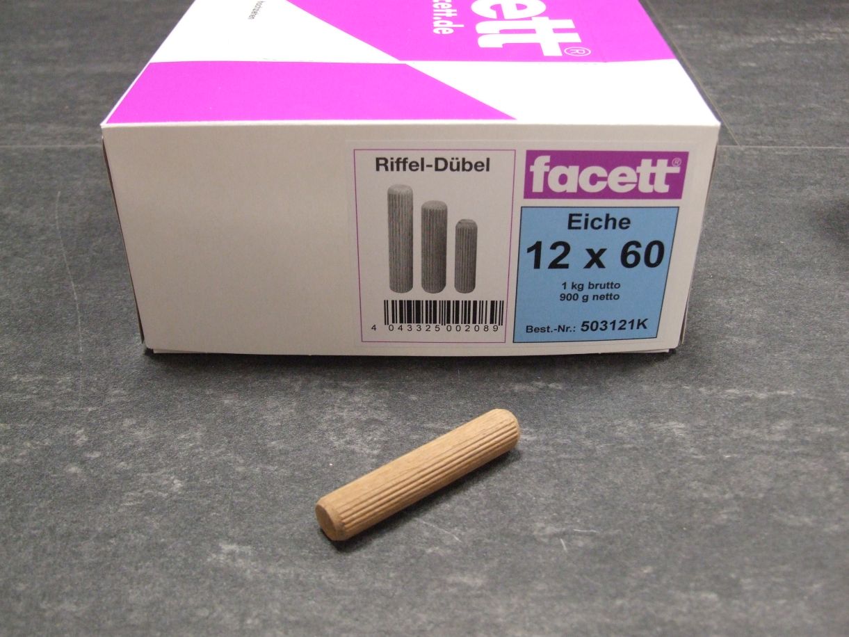 Holzdübel geriffelt, 12x60 mm, Eiche, 

900 gr. Nettoeinwaage, (ca. 197 St.) 503121


