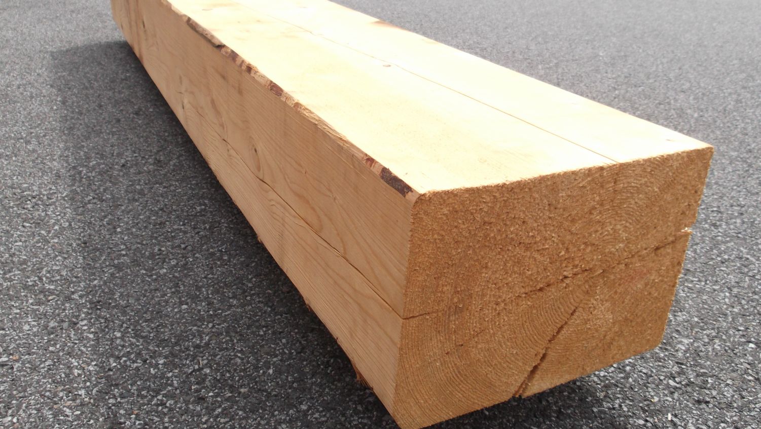Bauholz Sonderposten getrocknet & gehobelt

233x326mm ( FM: 220 x 310mm )

Einschnittmaß = Berechnungsmaß, Skl. S

roh mit Fase, Fichte, HFca. 20%

2,00m x 2 stk.

