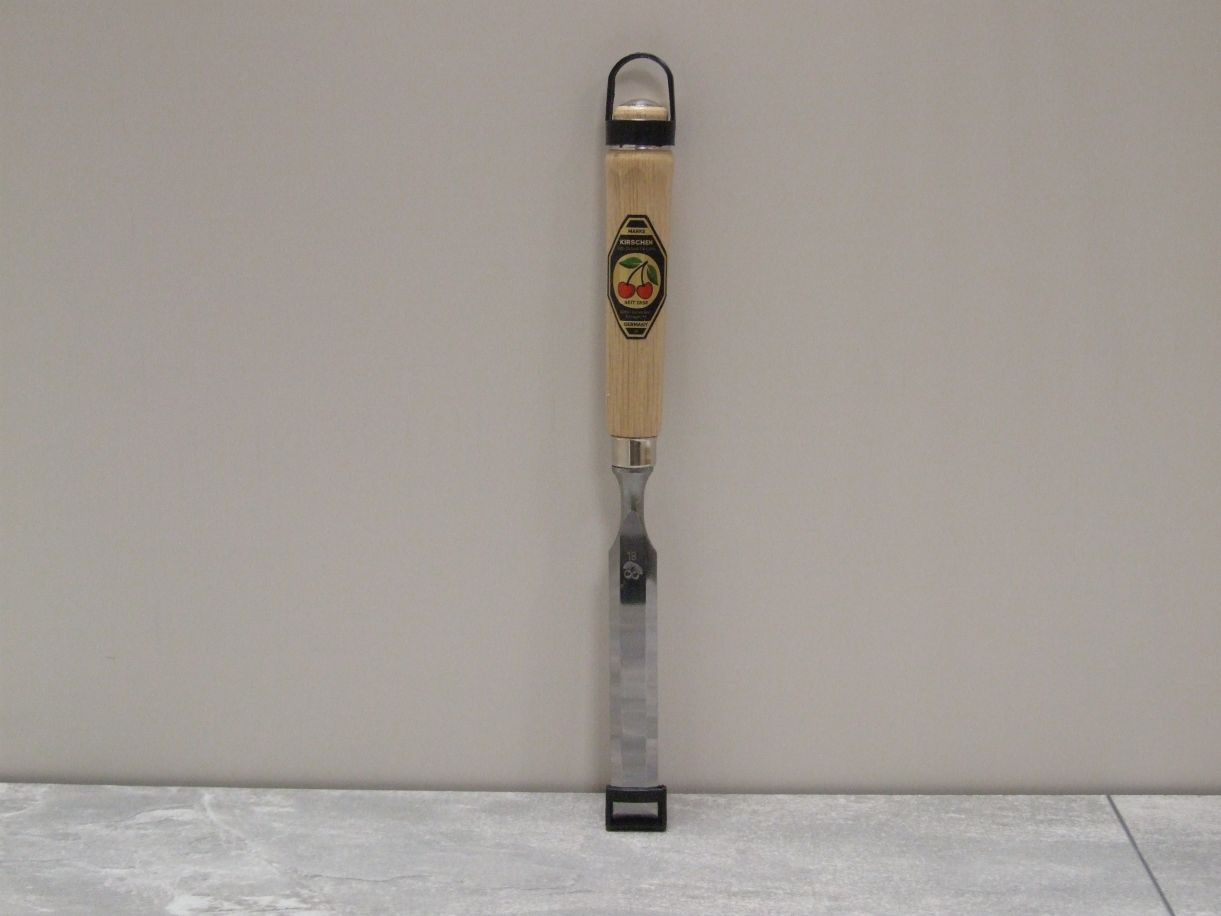 Kirschen Stechbeitel Nr. 1002, 18 mm, Weißbuchenheft, Schlagkopf

