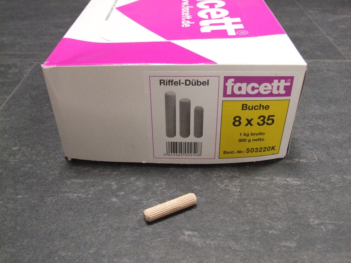 Holzdübel geriffelt, 8x35 mm, Buche, 

900 g Nettoeinwaage/Karton, 503220K

