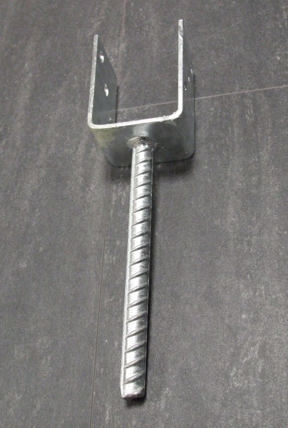 Pfostenträger U-Form 

mit Betonanker aus Riffelstahl, 

71x100x200 mm, feuerverzinkt, 214234

