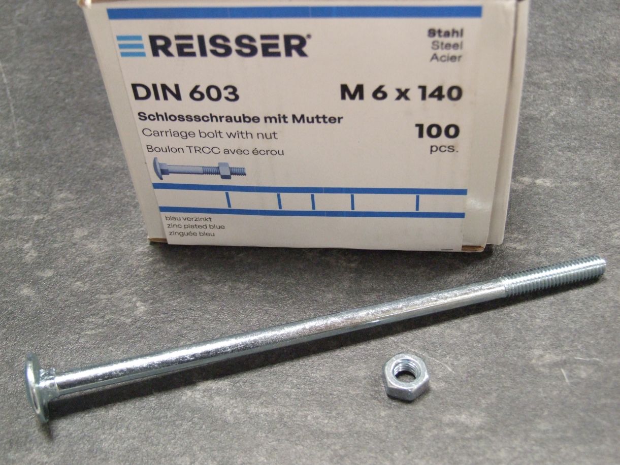 Schloßschrauben DIN 603, 6x140 mm

Stahl verzinkt blau passiviert

100 St./Paket, 4005674031332

