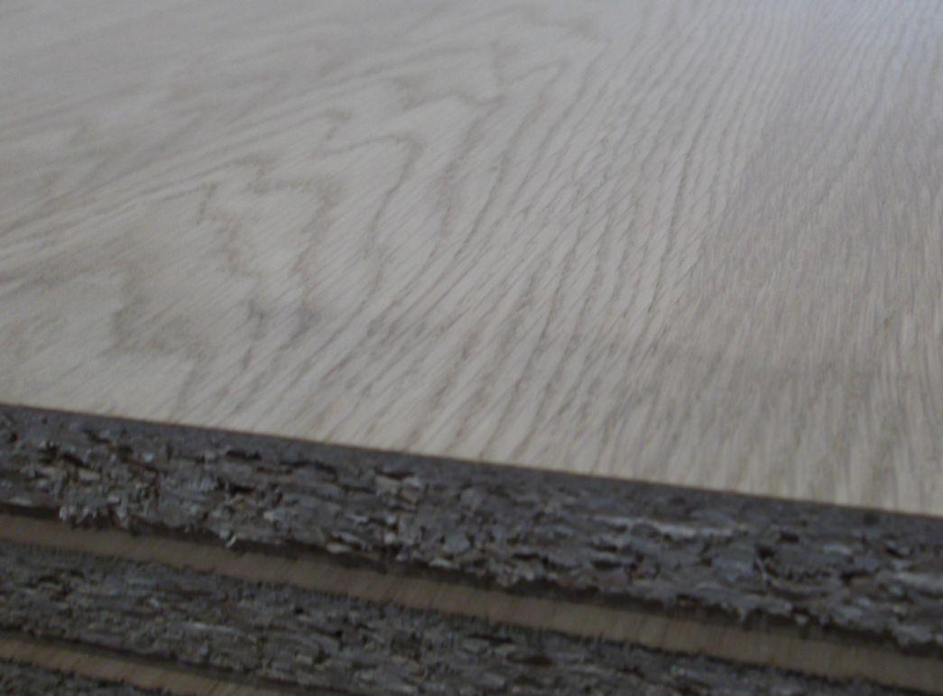 19mm furn. Spanplatte europ. Eiche

2800x2070mm  Qualität A/B, P2, E1 

(Abverkauf)

