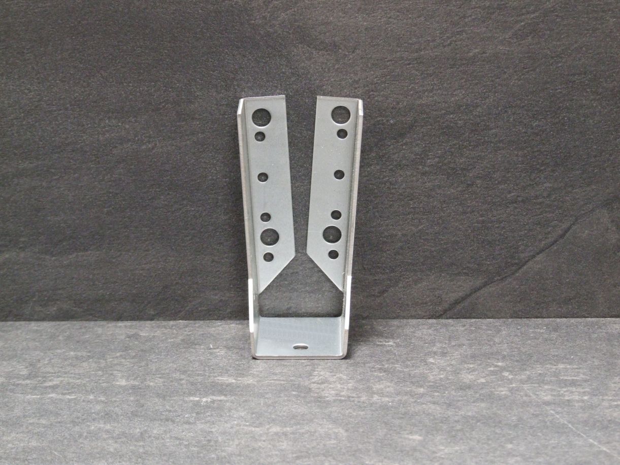 Balkenschuh Typ B 40x110x2 mm, 

sendzimirverzinkt, CE-Kennzeichnung, 353926

