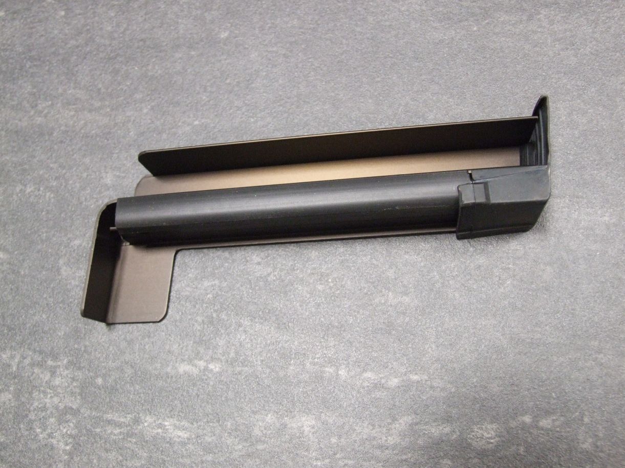 Alu-Gleitabschluß BF 4006 

Ausladung 240mm links,

dunkelbronze E6/G216 eloxiert

inkl. Dichtset

