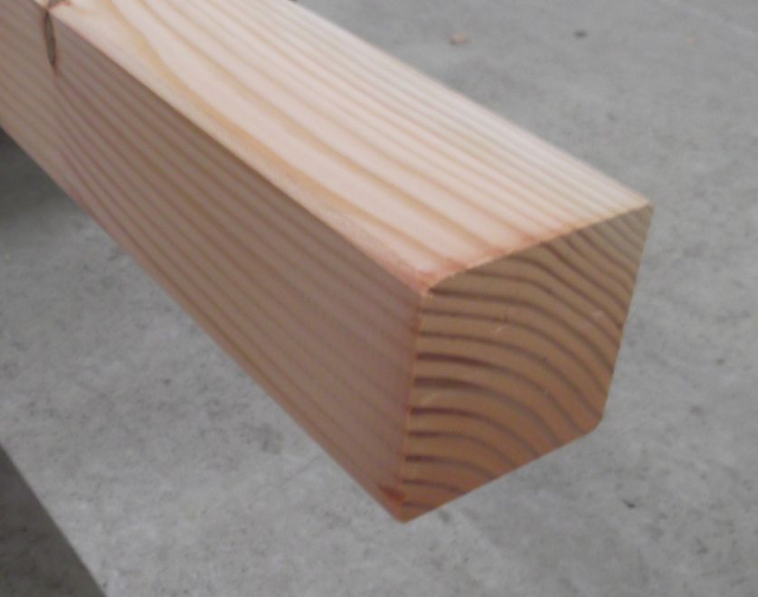 Pfosten Lärche / Douglasie 

glatt, gefaste Kanten 

70x70x2100 mm 

