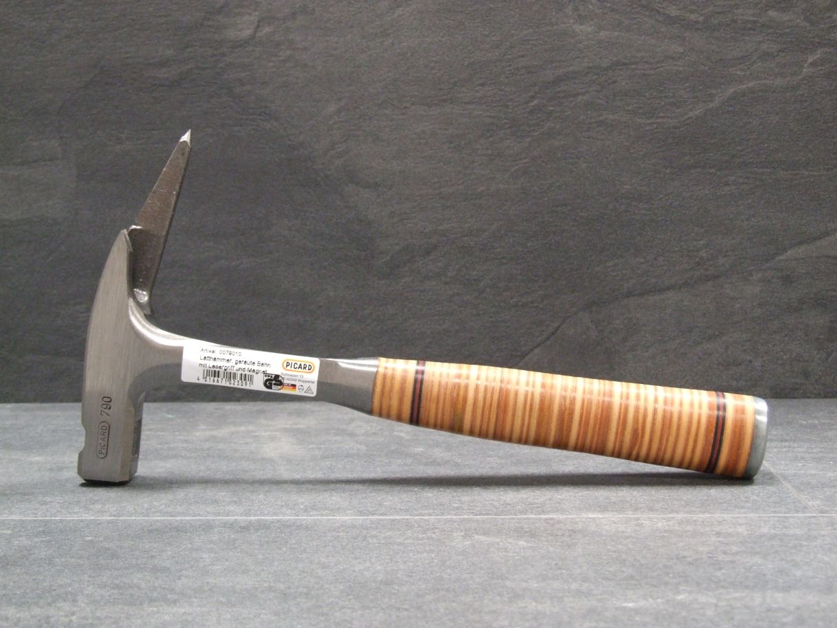 PICARD Latthammer Nr. 0079010

legierter Spezialstahl, mit magnetischem

Nagelhalter, mit Ledergriff, geraut

