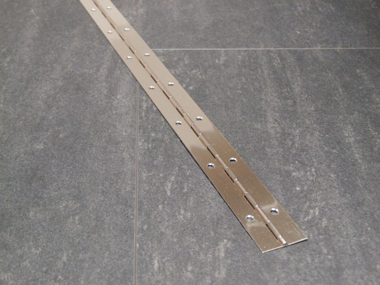 Stangenscharnier 32x0,7x3500 mm; 

vernickelt;  351.01.735

