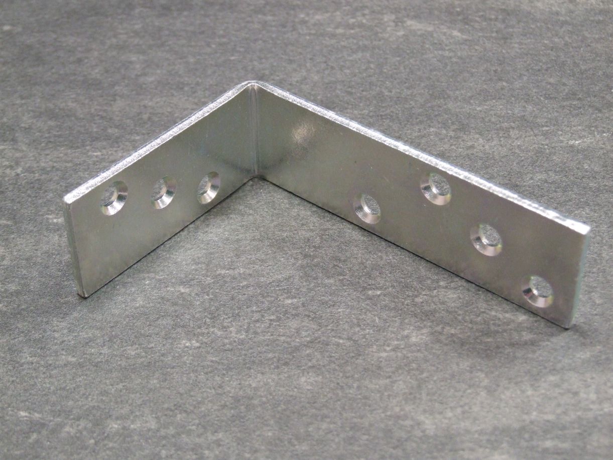 Balkenwinkel 80x120x35x4,0 mm, 

galv. verzinkt, 332303

