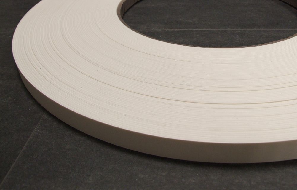 ABS Kante 101, weiß miniperl, 2x23 mm, 

HU10980

