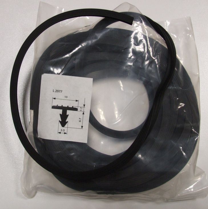 Trepppenprofil L 2977, schwarz, 0504200