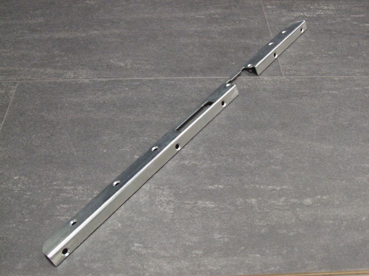 Mittelschließblech Nr. 15-502-E, 

500x15x25x2 mm, verzinkt

