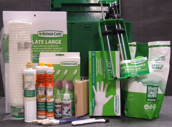 Repair Care Starter Box 5, 4570042

Systainer:

DRY Flex 4, DRY Fix Uni klein, DRY Flex SF 2in1 150 ml

EASY-Q,EASY-Q Metall Modelierspachtel 4x

Einmalhandschuh, EASY-Q Wipes, Mischbrett groß

Mischbecher + 50 x Spatel, 3 Pinsel, 1 Messer

