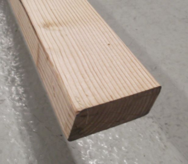 kanad. Lärche Rautenleiste 

gehobelt u. gerundet VEH Top, HF 18% +/-2% 

28x68 mm, Länge: 4,27m

