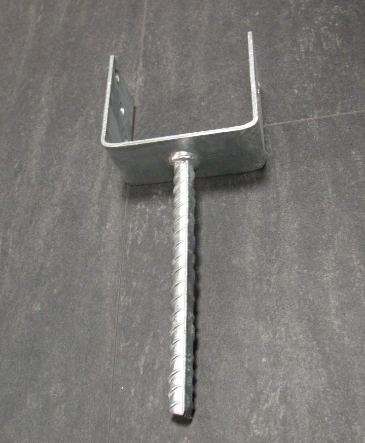 Pfostenträger U-Form 

mit Betonanker aus Riffelstahl, 

121x100x200 mm, feuerverzinkt, 214296

