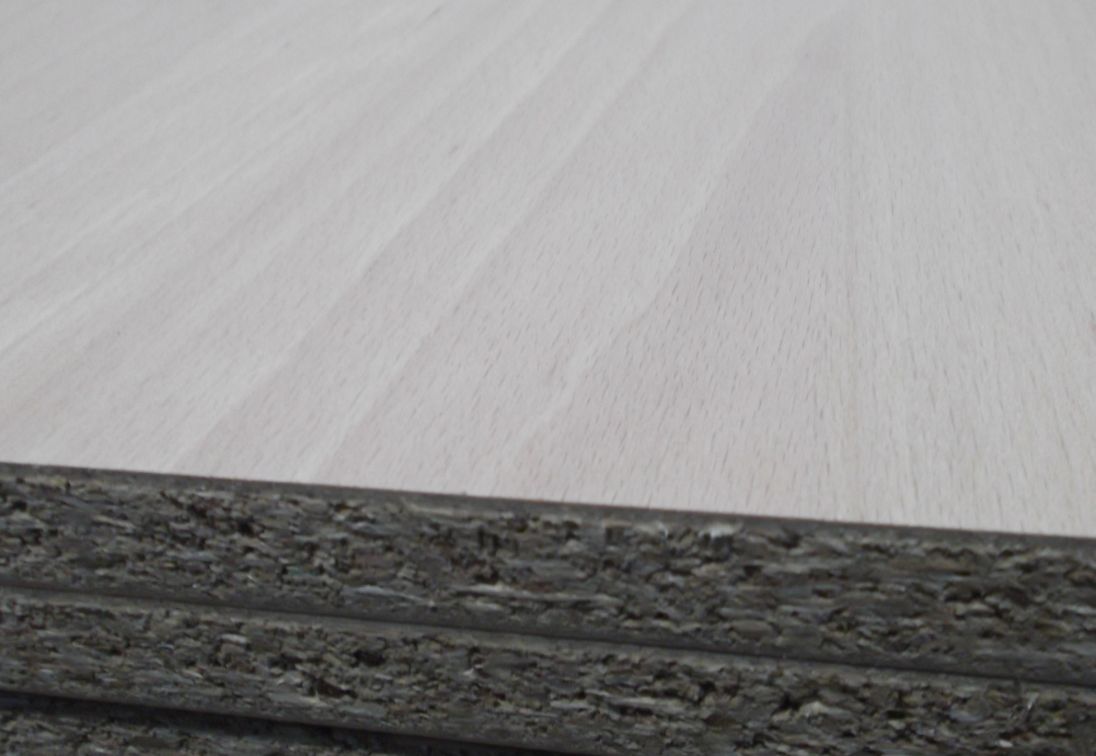 19mm furn. Spanplatte  Buche ged.

2800x2070mm  Qualität A/B, P2, E1

(Abverkauf)

